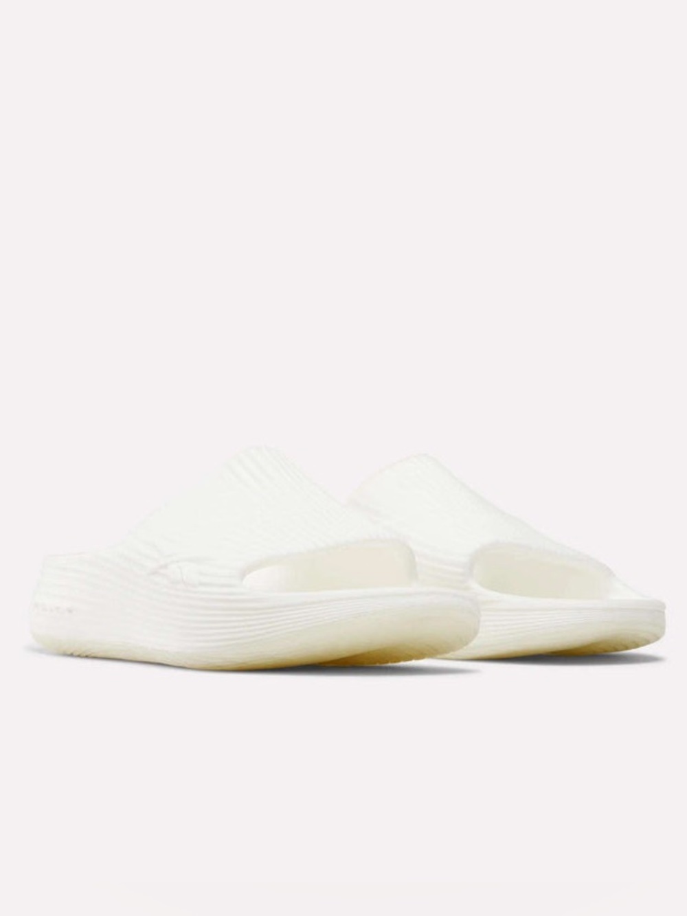 NEW Reebok Slides - Picture 4 of 13